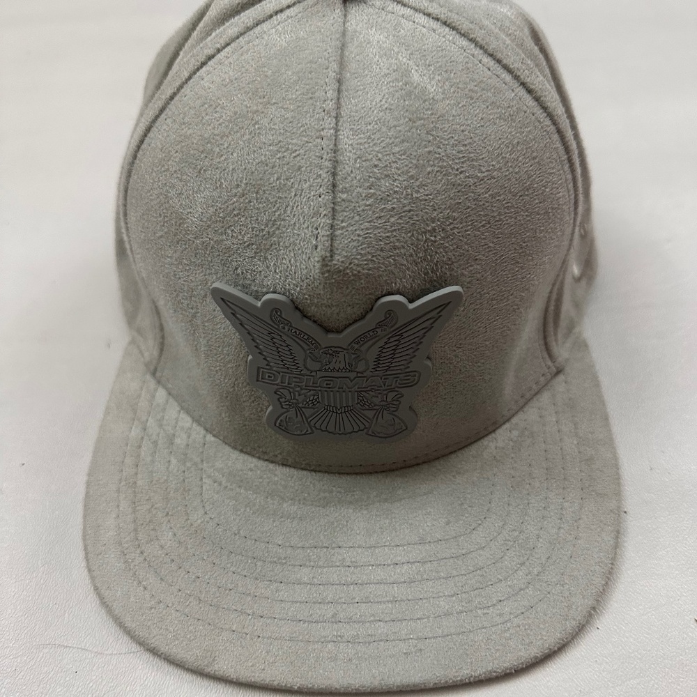 New COOKIES SF Diplomate Logo Gray Fitted Baseball Hat Cap Size 7 3/8